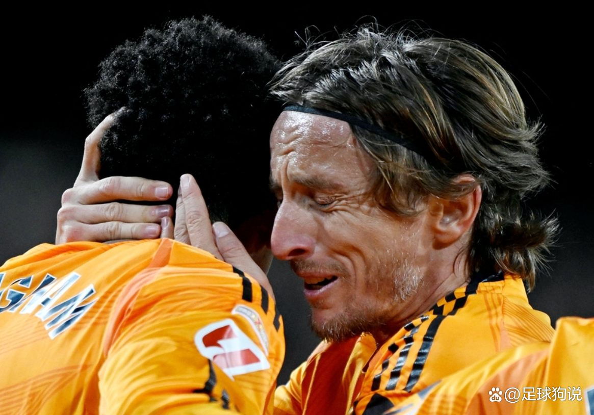 瓦伦西亚训练开放日;冲刺阶段豪取连胜引欢呼;欧超杯在即;医务组通报恢复(西雅图海湾人最新战绩) 瓦伦西亚训练开放日;冲刺阶段豪取连胜引欢呼;欧超杯在即;医务组通报恢复(西雅图海湾人最新战绩)